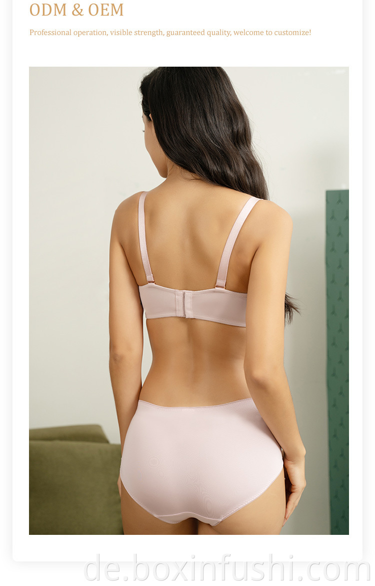 Strapless Backless Push Up Bra